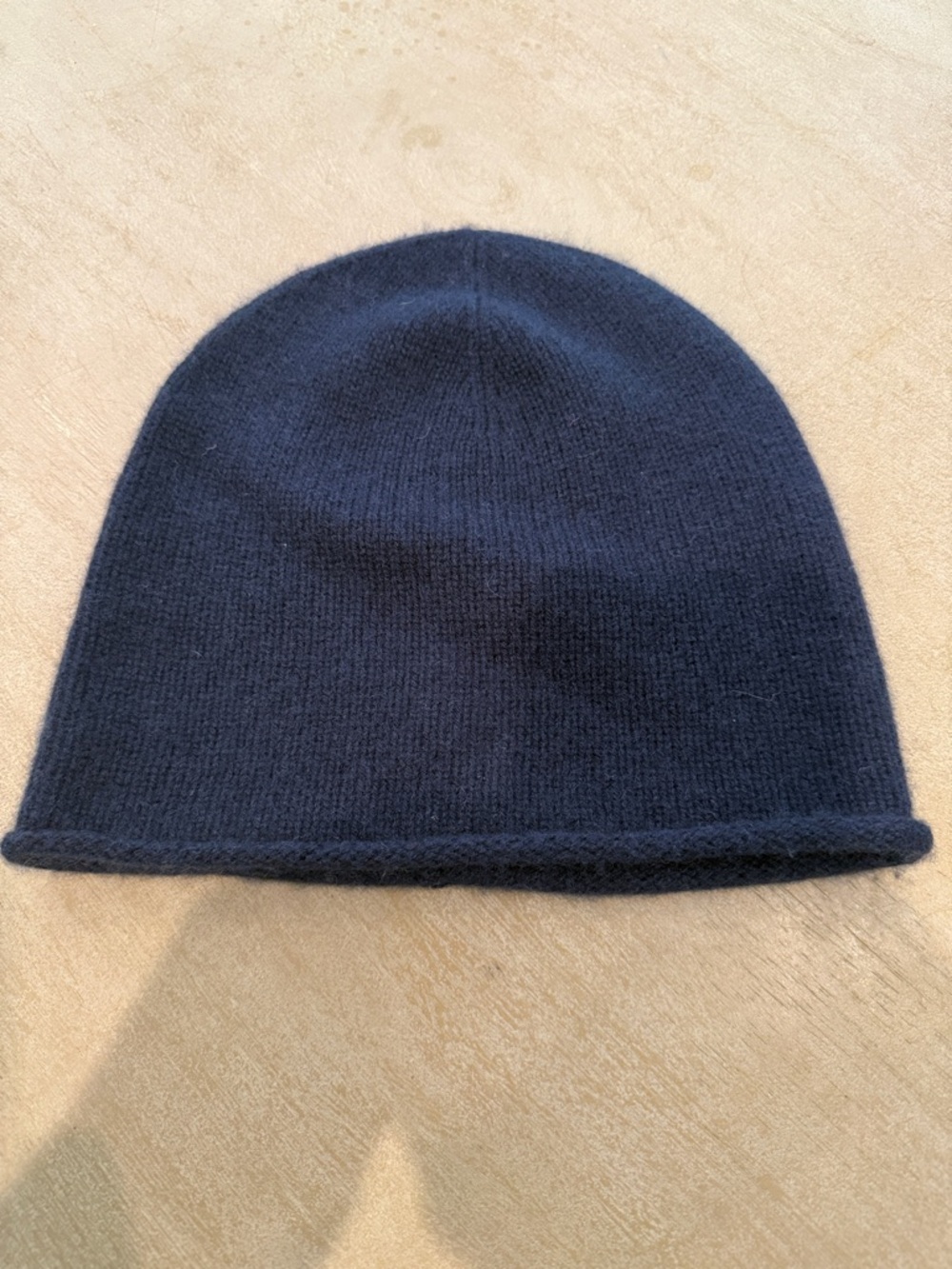 Babaton Luxe Cashmere Kisho Beanie in Total Eclipse